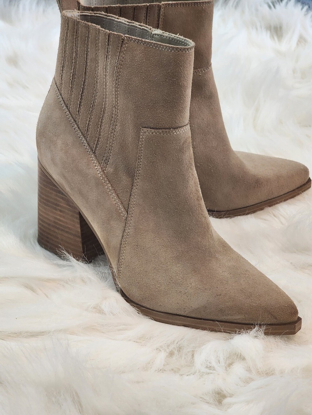 Marc Fisher Taupe Suede Pointed-Toe Ankle Booties Size 10M